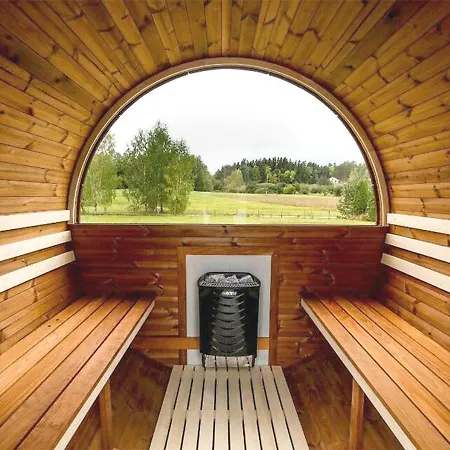 Premium Soess Diek In Semesterbostad Groß Schwansee
